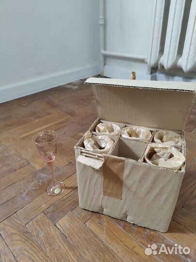 Рюмки из цветного хрусталя