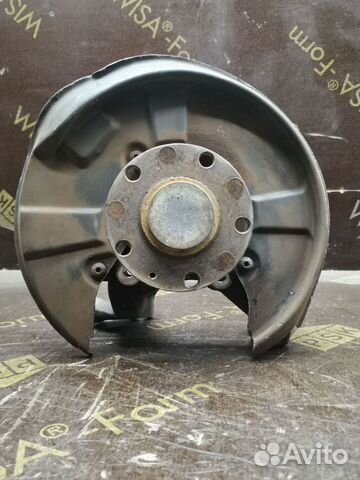 Цапфа задняя левая Audi A4 8E 1600