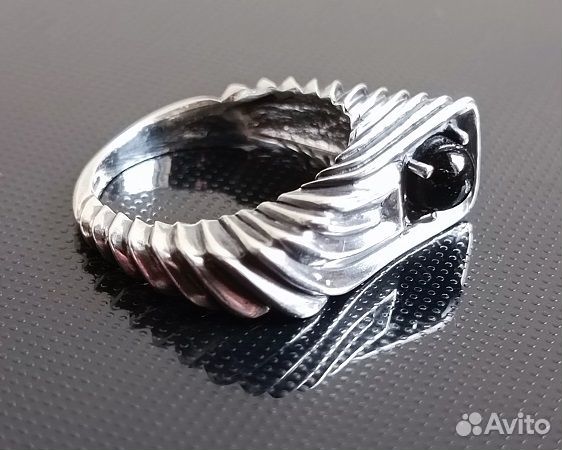 Серебряные перстни с турмалином шерлом