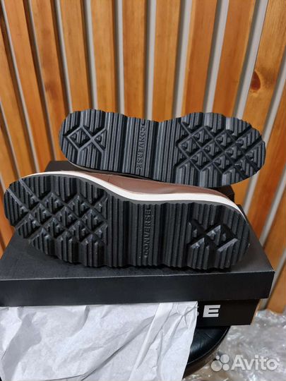 Ботинки Converse Оригинал US10, US6 Unisex