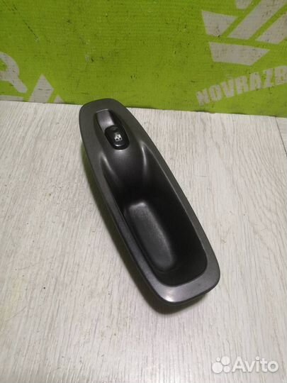 Кнопка стеклоподъемника Хендай Акцент 2