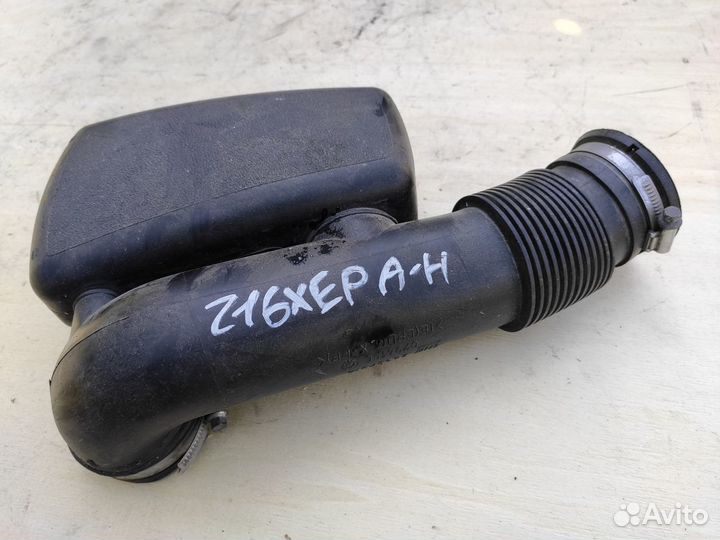 Патрубок воздушный дросселя Z16XEP Astra H Zafira