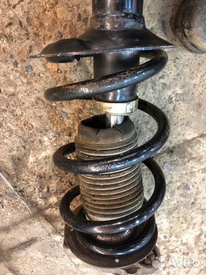 Амортизатор передний Peugeot Boxer 250