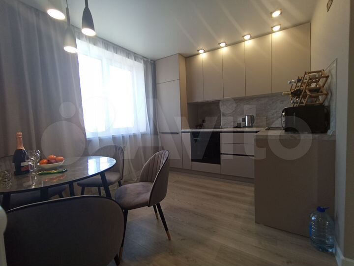 2-к. квартира, 50 м², 9/24 эт.