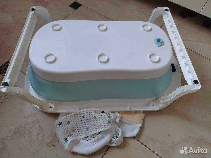 Ванночка для купания складная с термометром