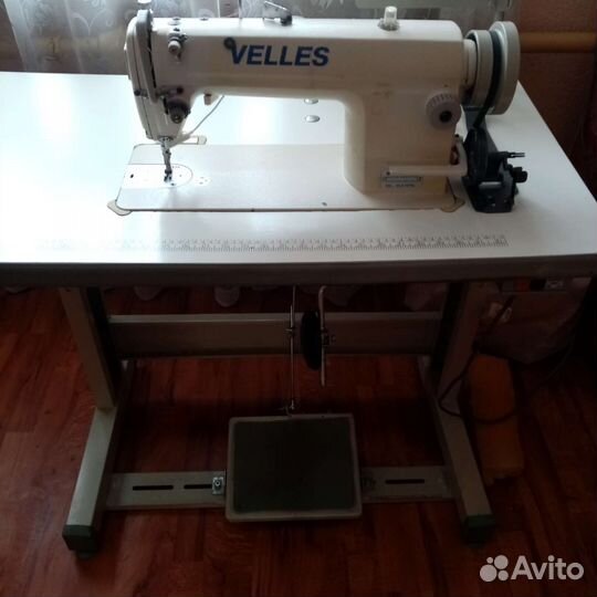 Швейная машина Velles
