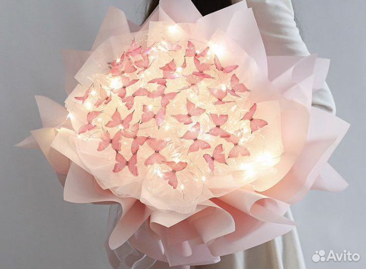 Букет из бабочек светящиеся