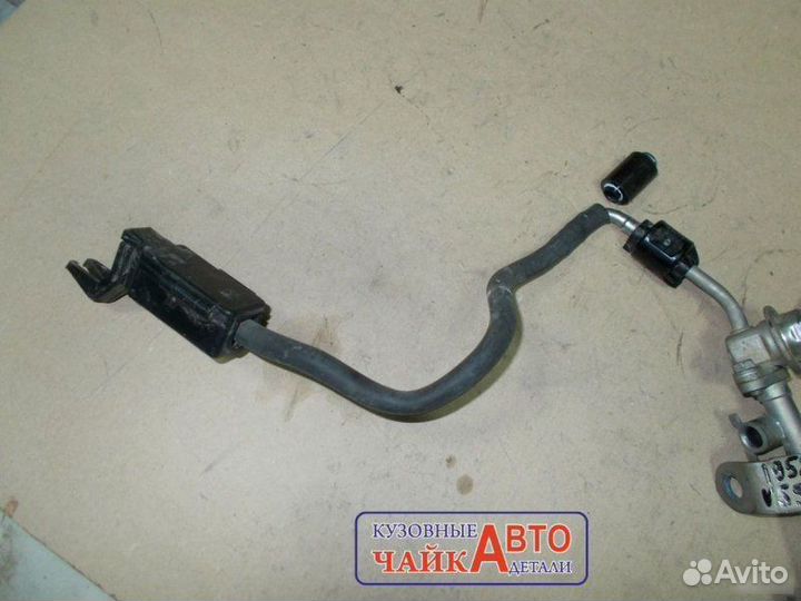 Рампа топливная Toyota Camry V50 2AR