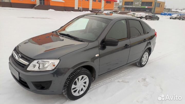 LADA Granta 1.6 МТ, 2018, 60 000 км