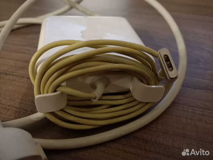 Блок зарядки Apple 85W Magsafe