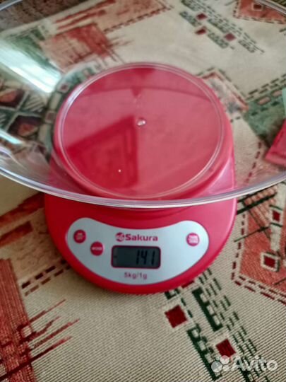 Весы кухонные электронные новые