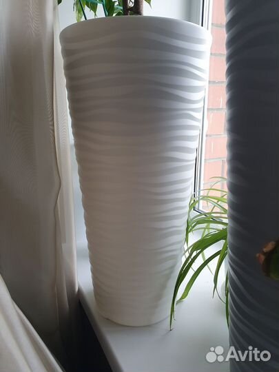 Кашпо для цветов напольное