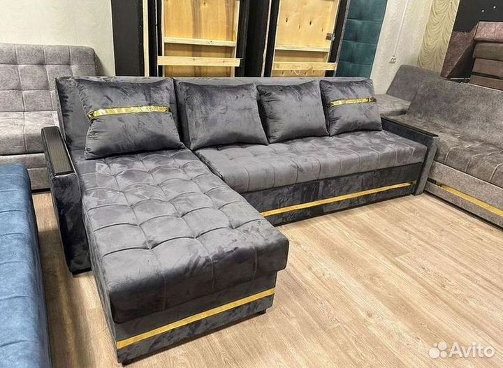 Угловой диван раскладной в наличии не б/у