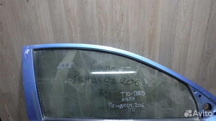 Стекло двери передней правой Peugeot 206 1998-2012