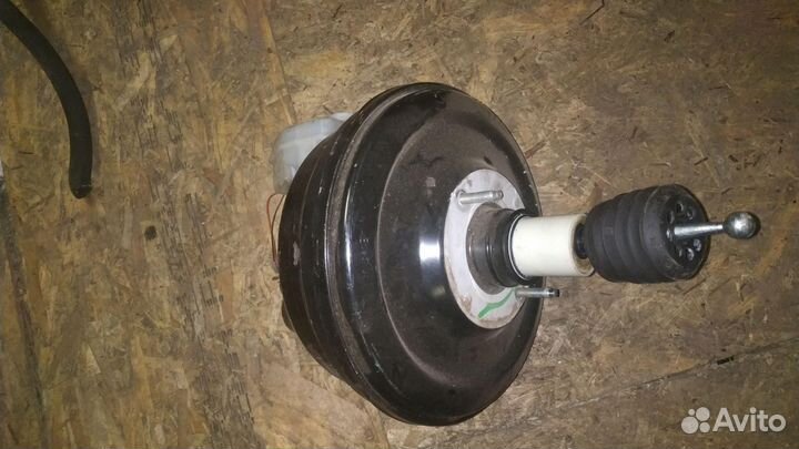 Вакуумный усилитель тормозов Porsche Cayenne