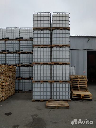 Еврокубы на деревянном поддоне 1000 л