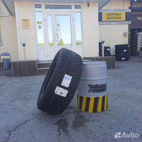 Michelin X-Ice North 4 SUV 275/45 R21 102H