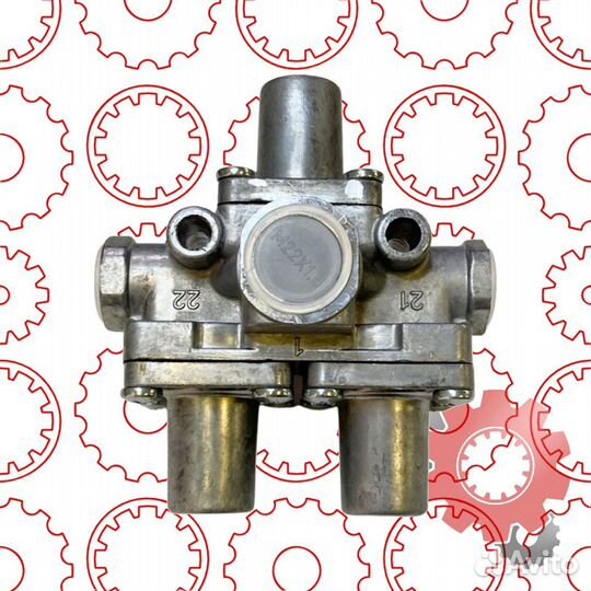 Клапан защитный тройной