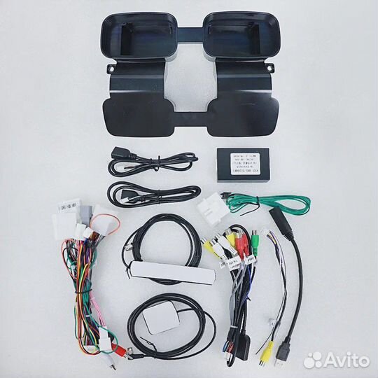 Штатная магнитола Carmedia Toyota Prado 2009-13