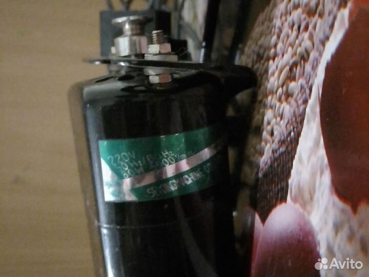 Электро мотор с педалью