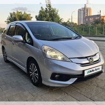 Honda Fit Shuttle 1.3 CVT, 2013, 156 600 км, с пробегом, цена 1 160 000 руб.