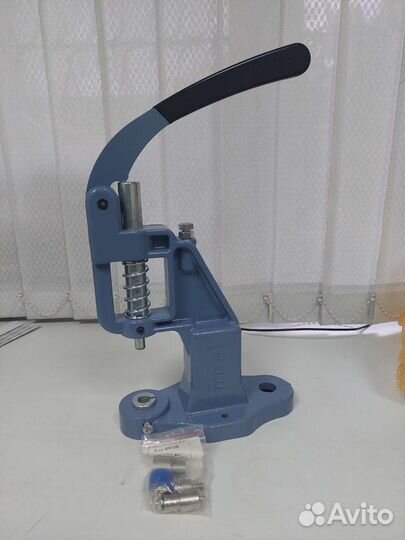 Прес для установки кнопок presmak TEP 2