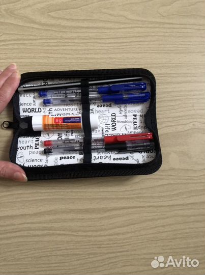 Пенал школьный новый с наполнением