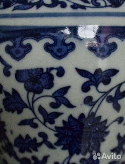 Китайская фарфоровая баночка