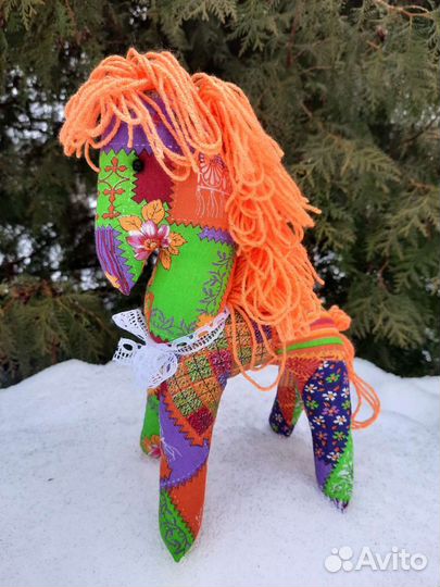 Лошадка текстильная