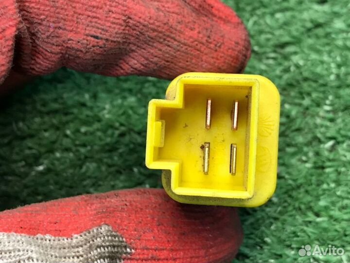 Датчик включения стопсигнала Chevrolet Lacetti