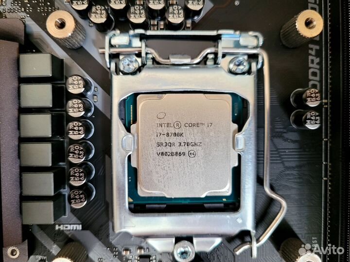 Процессор Intel core i7-8700k