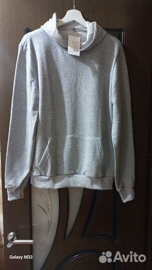 Спортивный костюм 48 размер новый