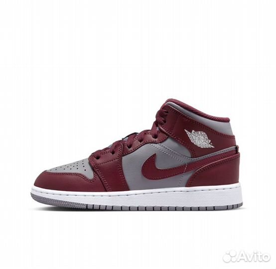 Nike Air Jordan 1