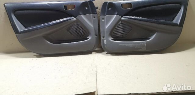 Обшивки дверей toyota caldina st210