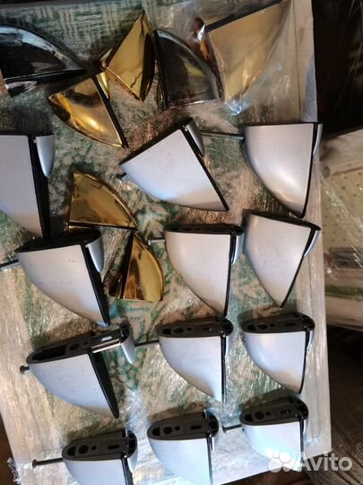 Уголки для полок 19 штук