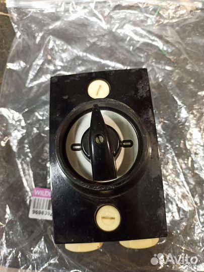 Выключатель