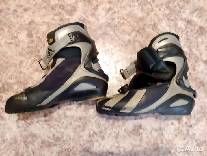 Лыжные ботинки adidas 38