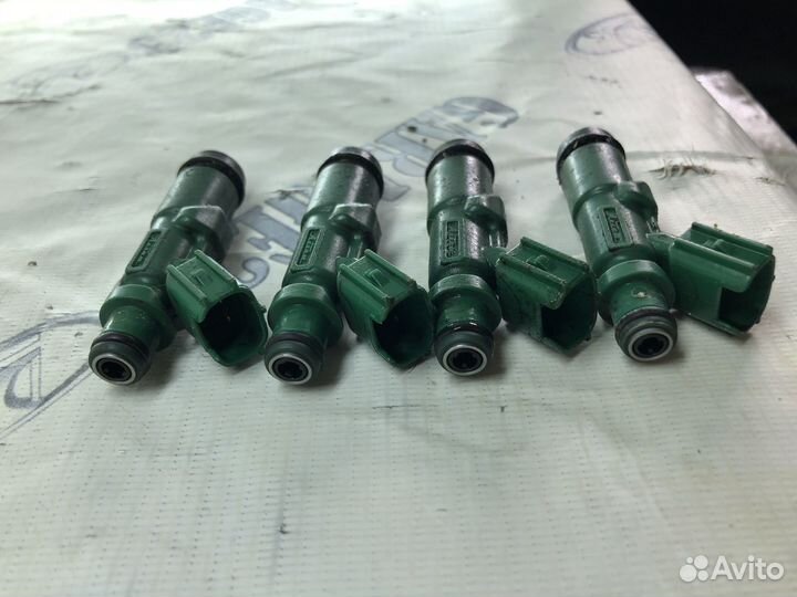 Форсунка топливная Toyota Vios