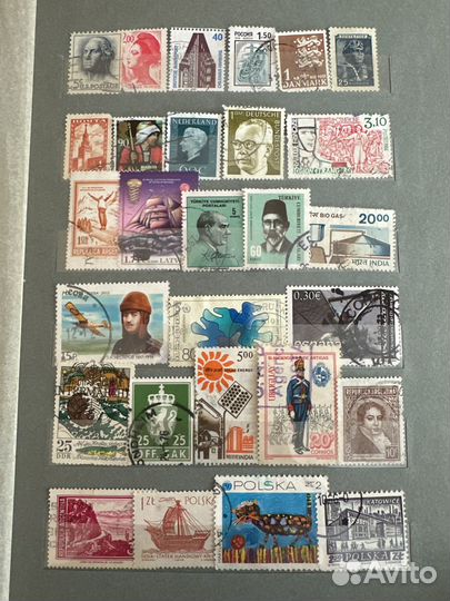 Более 300 старинных марок мира вместе с альбомом