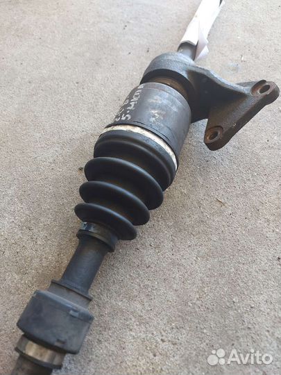 Привод правый mazda 6 gg