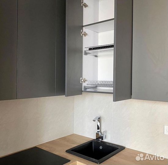 Кухня хайтек по вашим