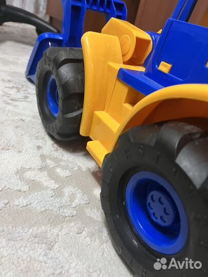 Детский трактор