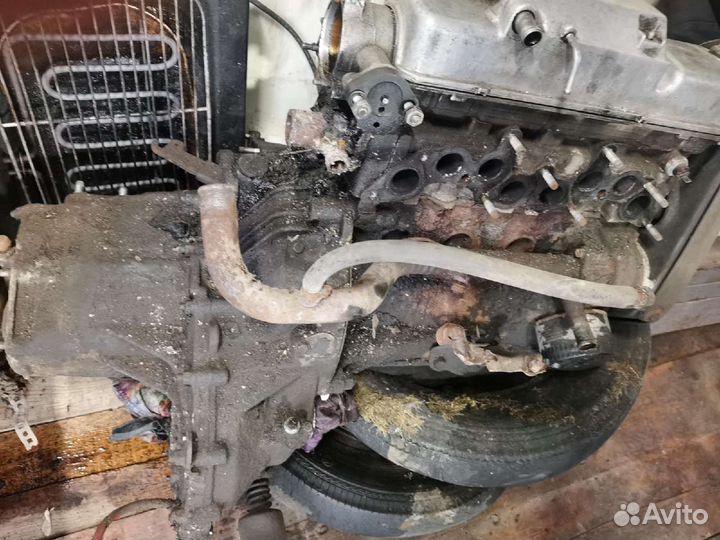 Двигатель 1.3.с коробкой 4ст. Ваз 2108