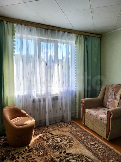 2-к. квартира, 43 м², 1/2 эт.