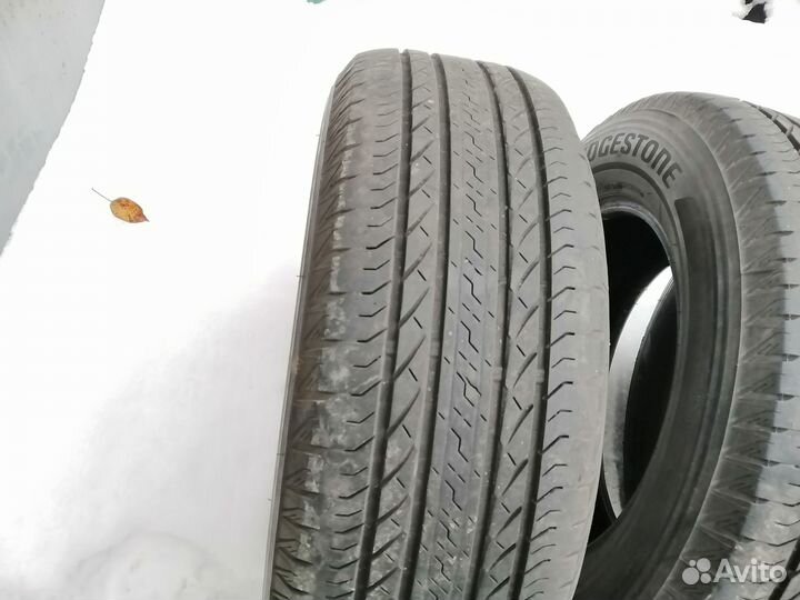 Bridgestone Ecopia EP850 245/65 R17 111H