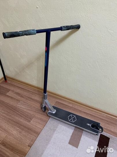 Самокат трюковой native stem