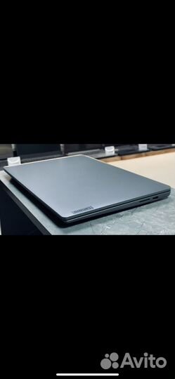 Lenovo Ryzen 5 5500U 8gb ram ssd 512