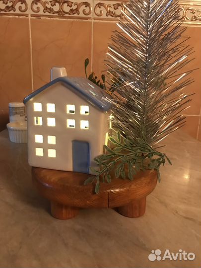 Декоративная подставка