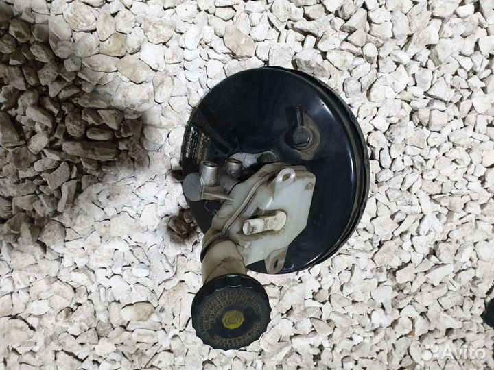 Вакуумный усилитель Mitsubishi Lancer 10 Лансер