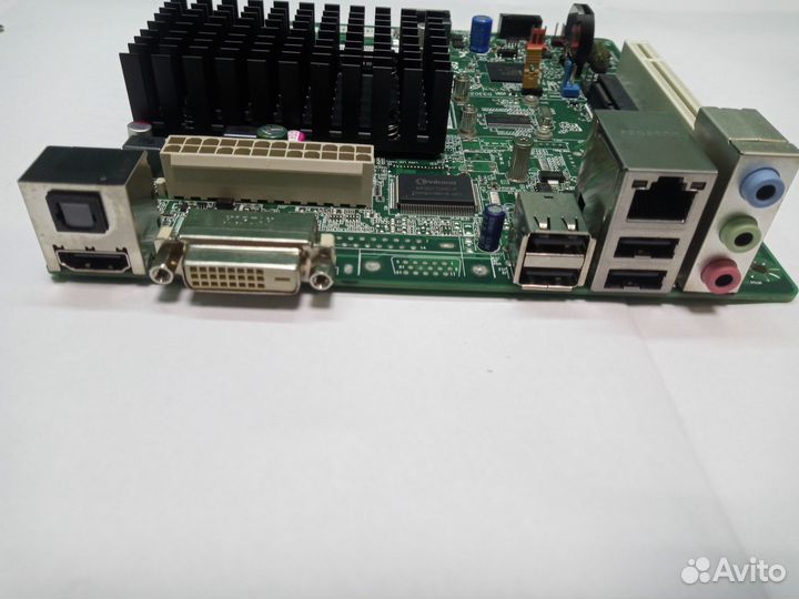 Материнская плата Intel D2700DC